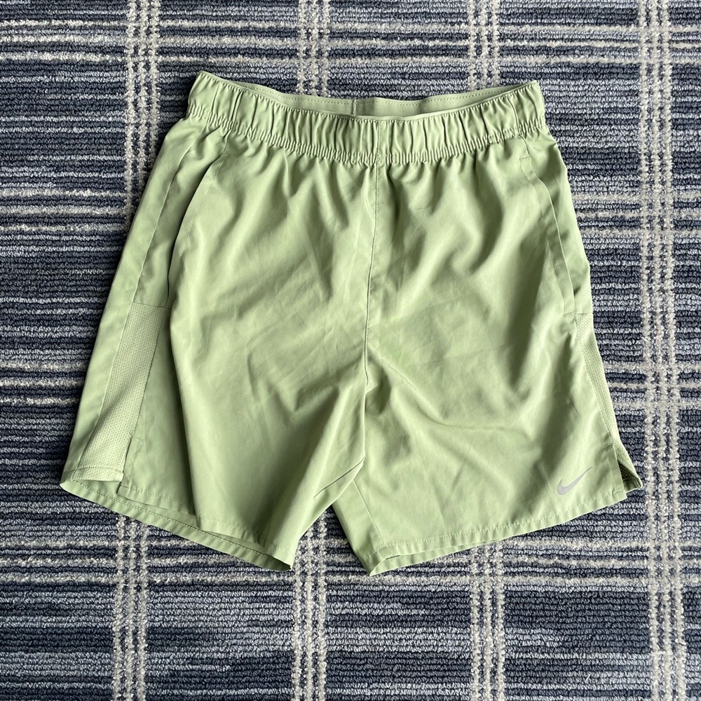 Nike Light Green Athletic Shorts Youth Medium